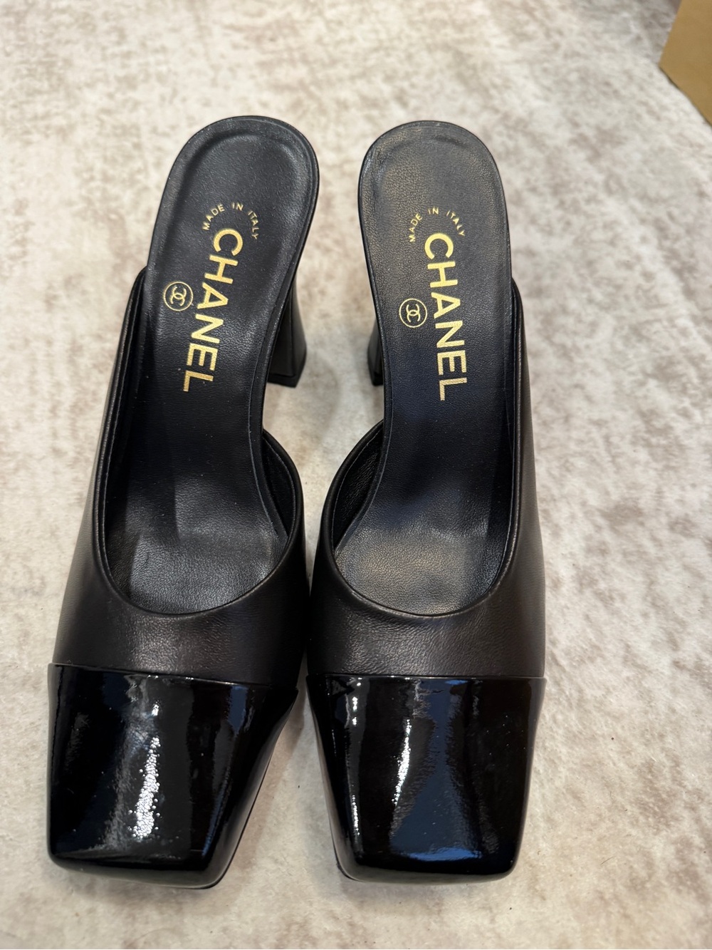 Black New square mules 37.5